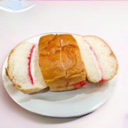 Maskabun with Jam